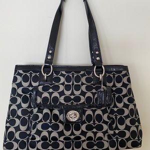 COACH Penelope Signature Purse